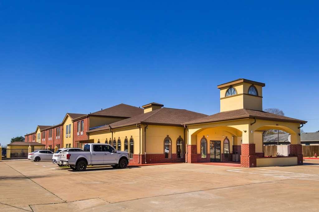 Quality Inn Bay City Tx Exterior photo